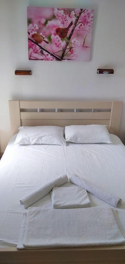 Oasis Hotel Parga Exterior photo