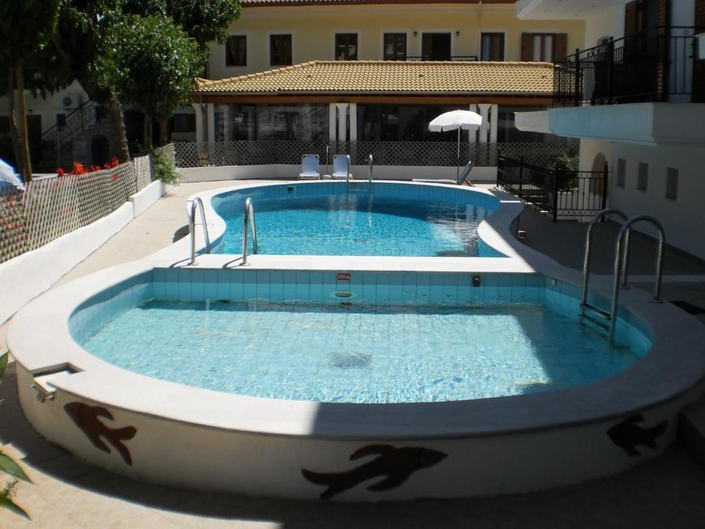 Oasis Hotel Parga Exterior photo