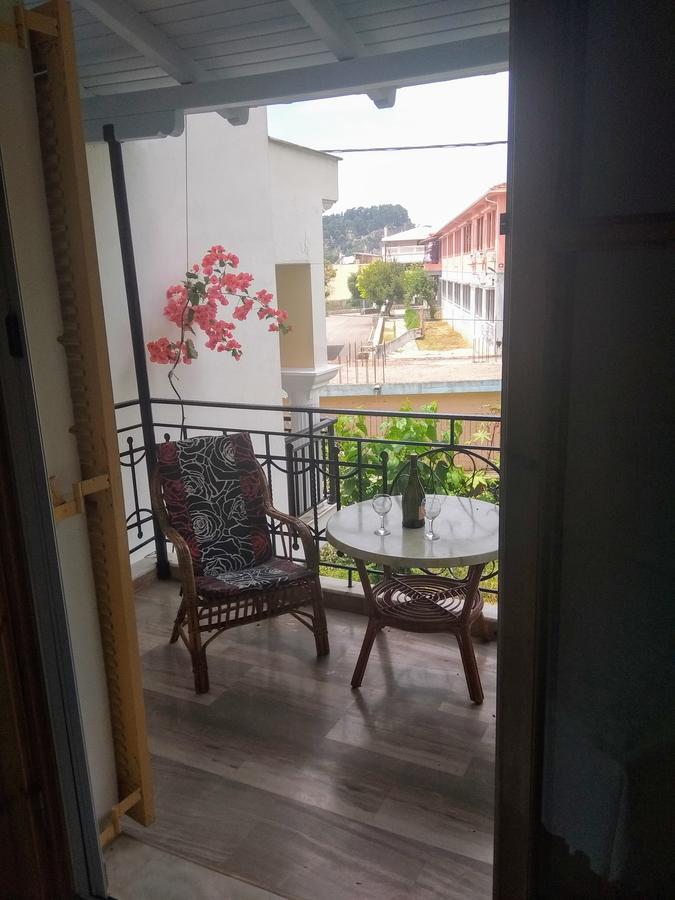 Oasis Hotel Parga Exterior photo